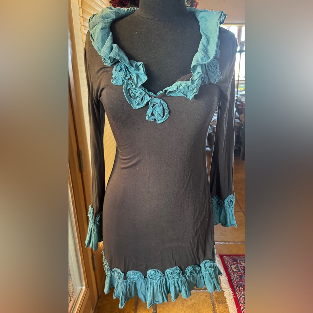 Brown and Blue Ruffled Bodycon Dress with Long Sleeves
